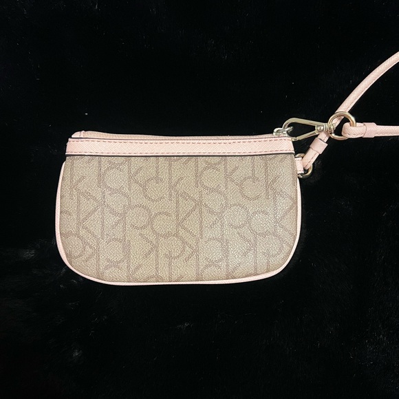 Calvin Klein wristlet - Picture 2 of 3